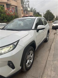 تويوتا راف 4